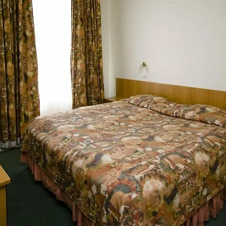 Hótel Center Skjaldbreid 3*